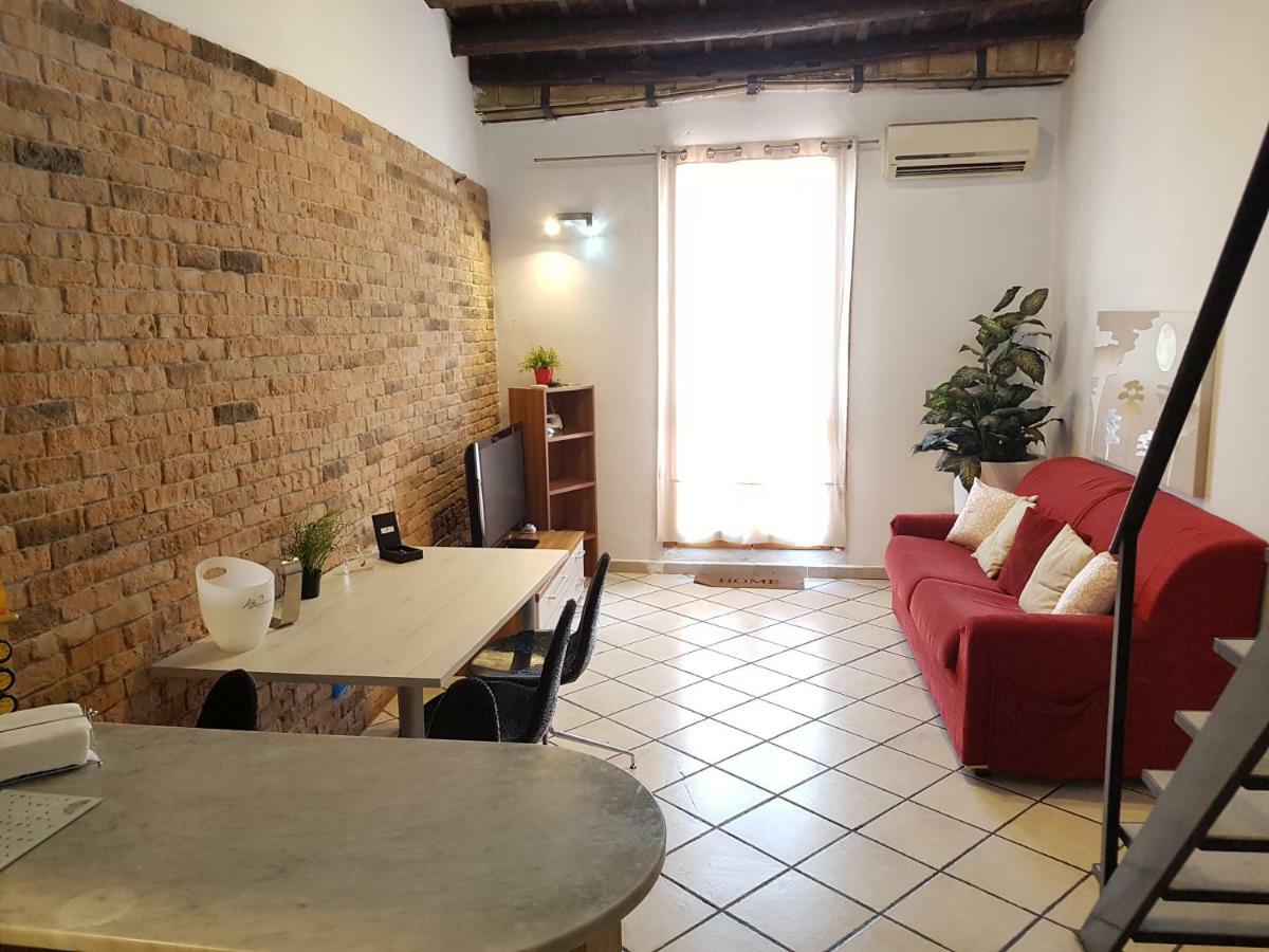 Апартаменти " The Loft " Sea View Old Historic Center Wifi Палермо Екстер'єр фото